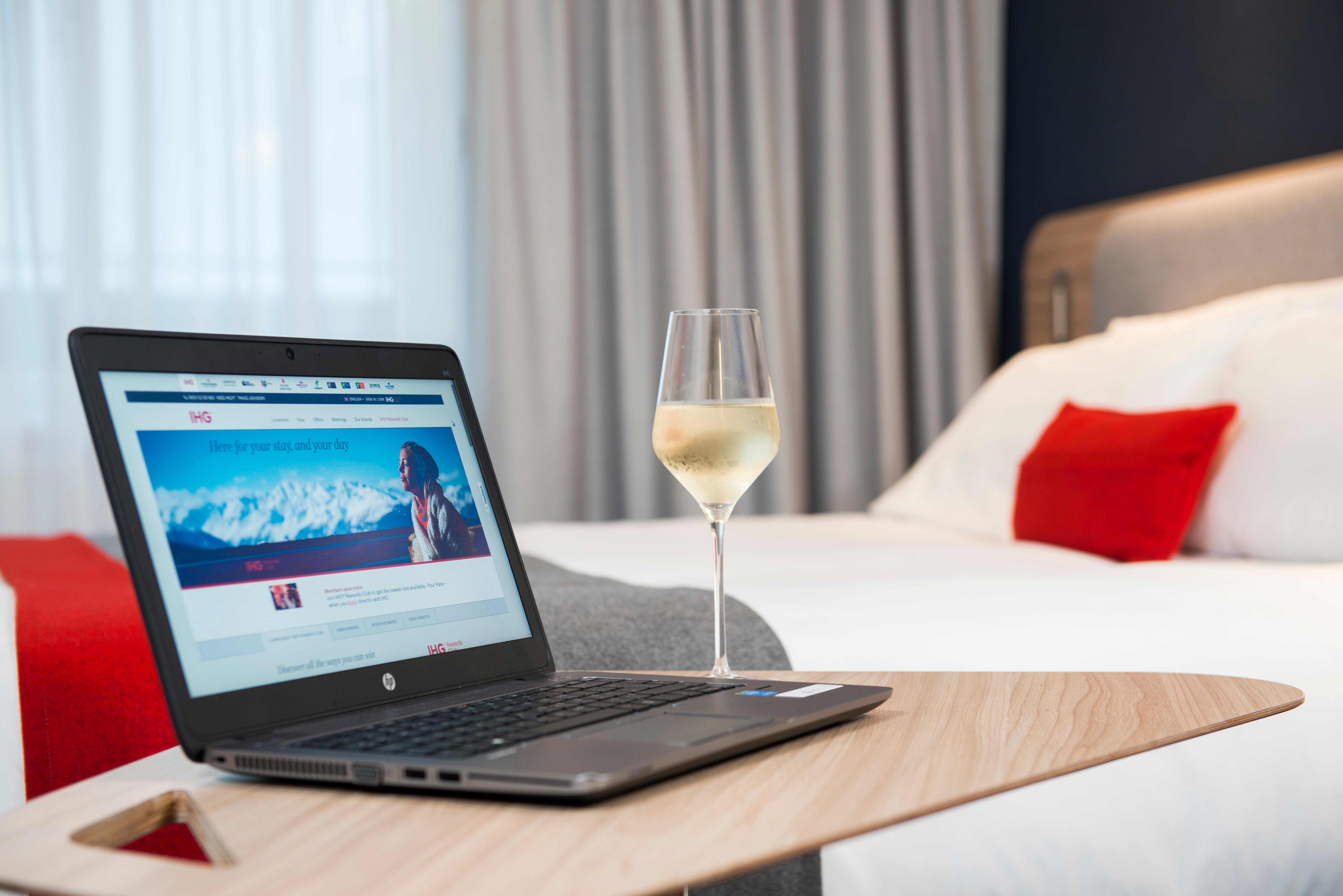 Holiday Inn Express - Exeter - City Centre By Ihg Exterior foto