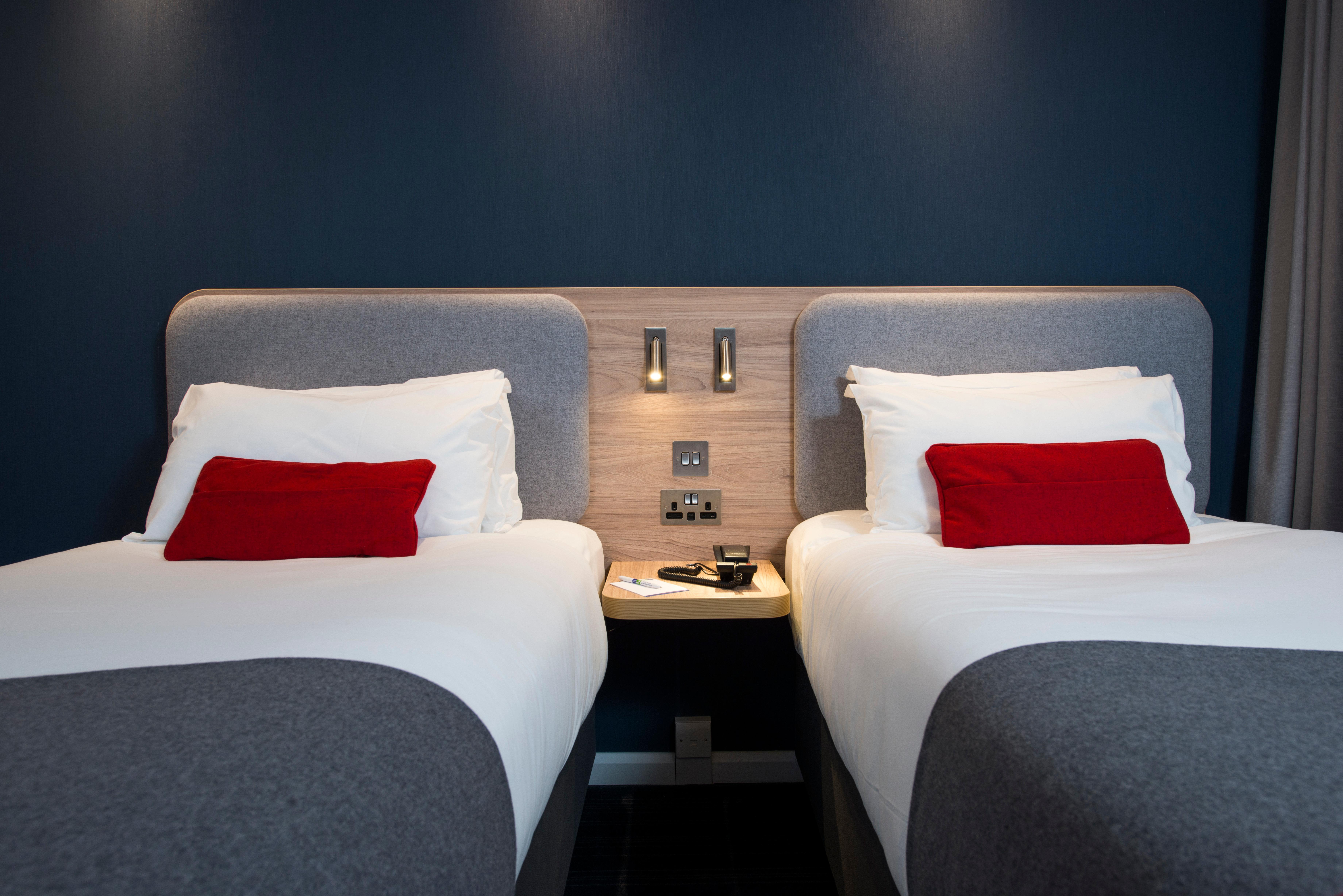 Holiday Inn Express - Exeter - City Centre By Ihg Exterior foto